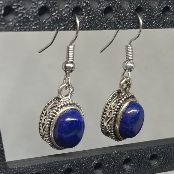 silver city oasis Jewelry - Genuine Lapis Lazuli Vintage Style Dangly Earrings